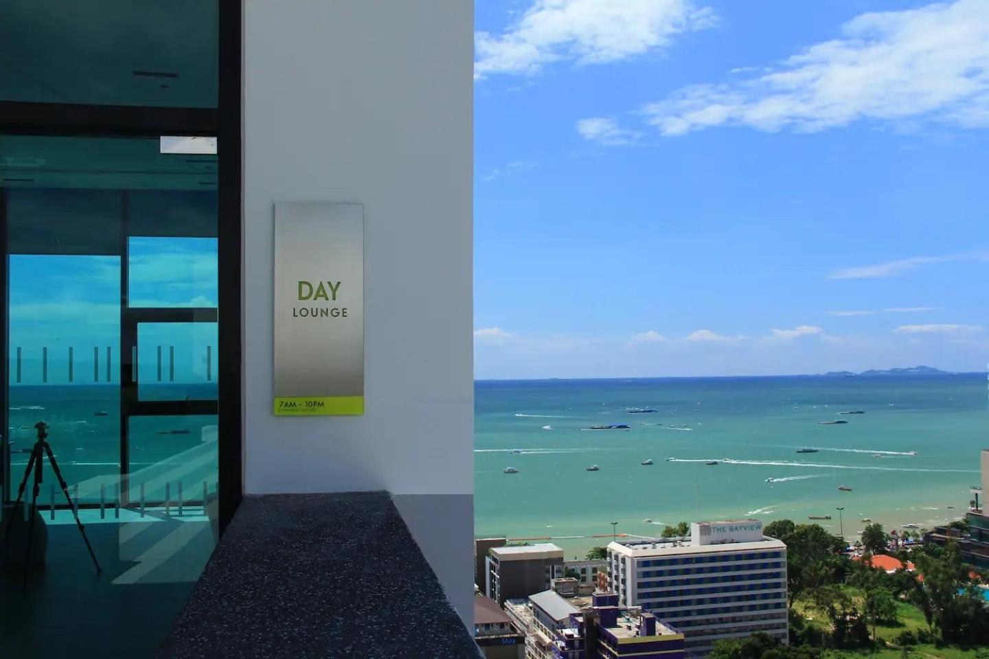 2 Bed Room, Large Living Room @ Central Pattaya Exterior photo